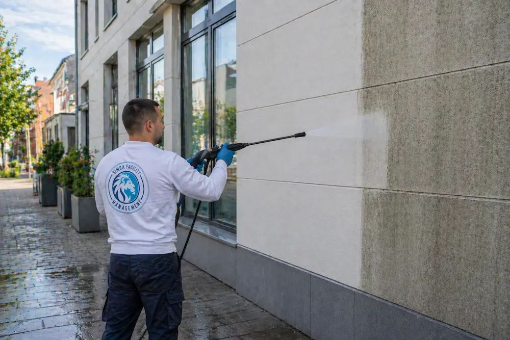 Professionelle Fassadenreinigung in Wien – Glanz & Werterhalt Ausführung