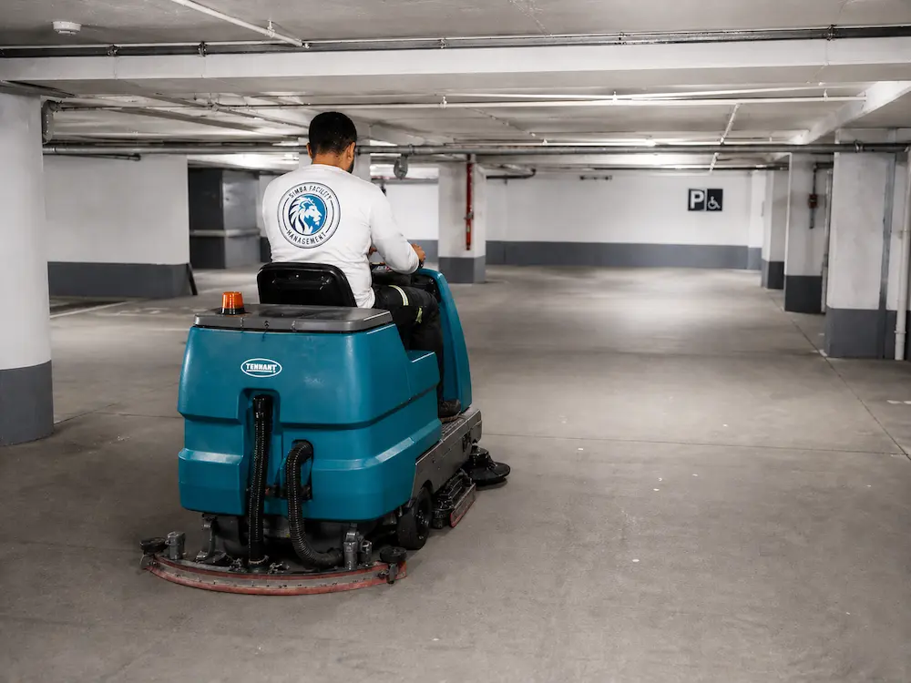 Professionelle Garagenreinigung in Wien – sauber & sicher Ausführung
